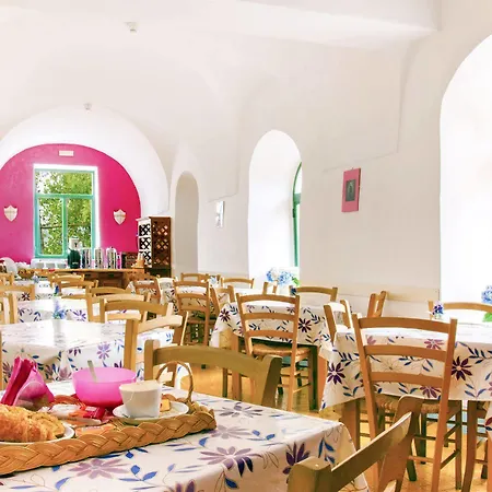 Oda ve Kahvaltı Purple Sant'Agnello